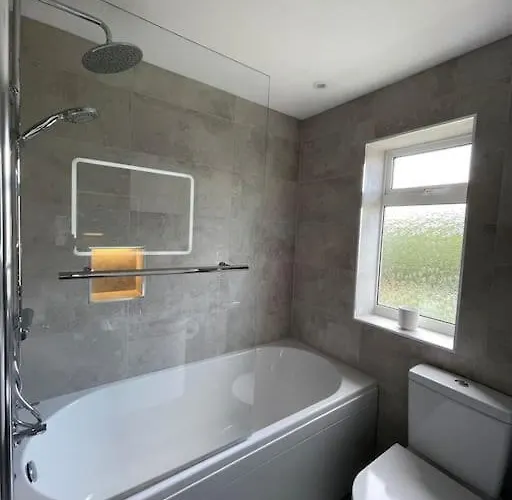 Dom wakacyjny Modern Style House With Log Burner Harrogate